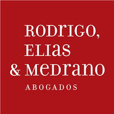 Rodrigo Elias & Medrano